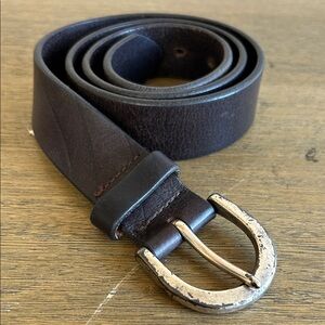 Eddie Bauer Vintage Men's Brown Leather Belt. Brass Buckle. Sz Lg. Made in USA.